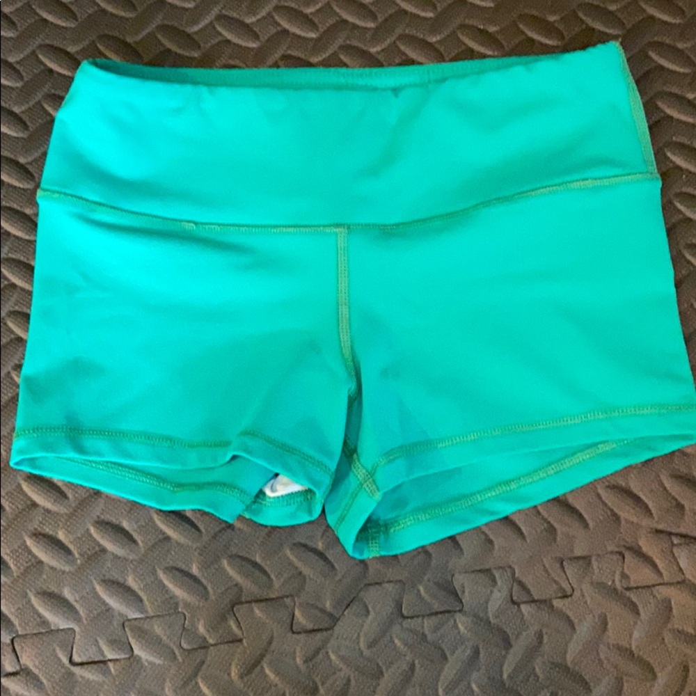Fleo shorts